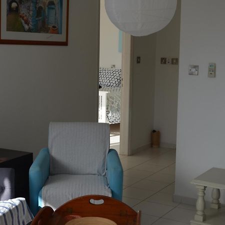 Mia'S Cove Apartment Paphos Exterior photo